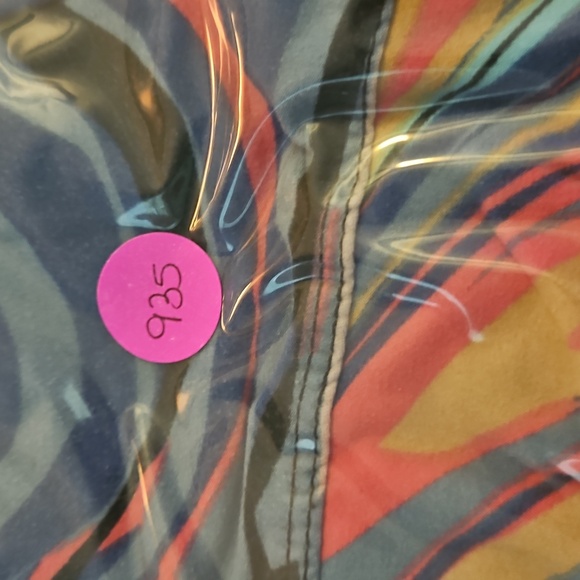 Conceited High Waisted Ultra Soft Leggings biker shorts See Meas - Picture 6 of 6